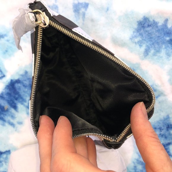 Victoria's Secret NEW black painted stripe bag - Picture 3 of 3